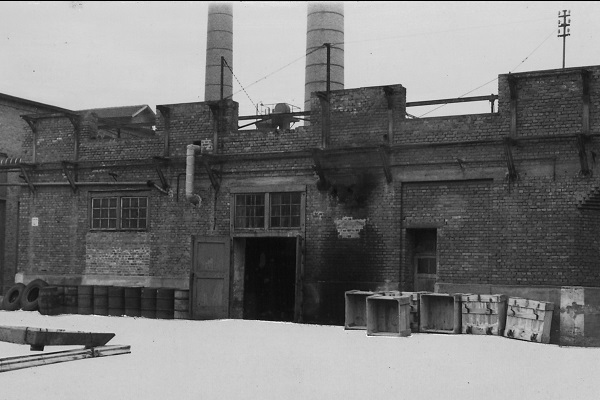 In dem "Gebäude 127" auf dem Gelände der Lederfabrik Heyl, in Worms wurde Renolit 1946 gegründet (Foto: Renolit)